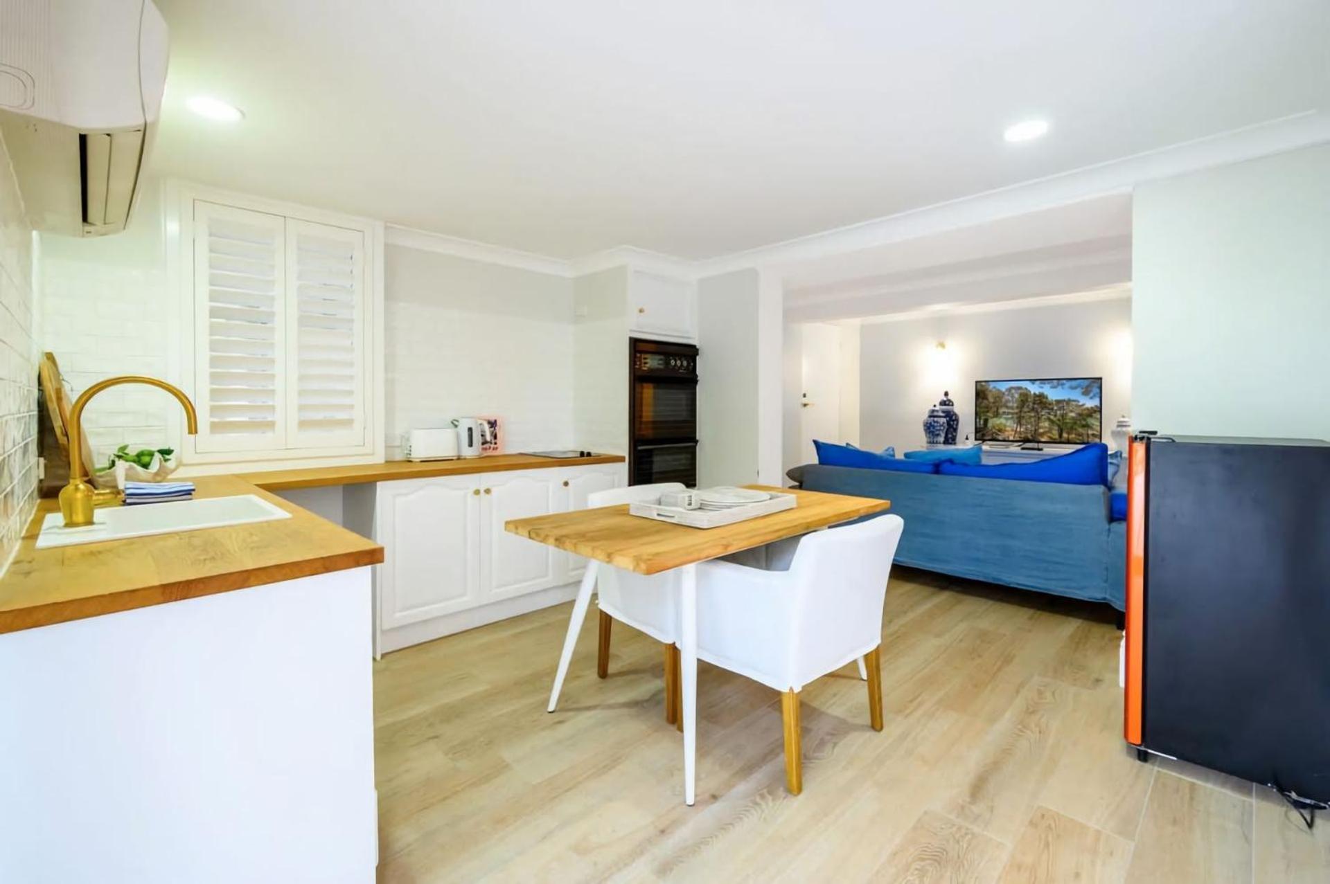 Stunning Riverside Hinterland Retreat * Gold Coast