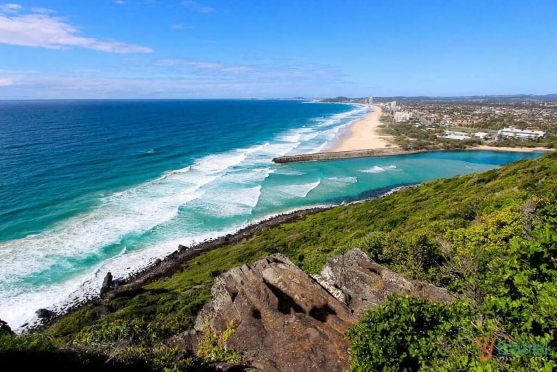 Stunning Riverside Hinterland Retreat * Gold Coast