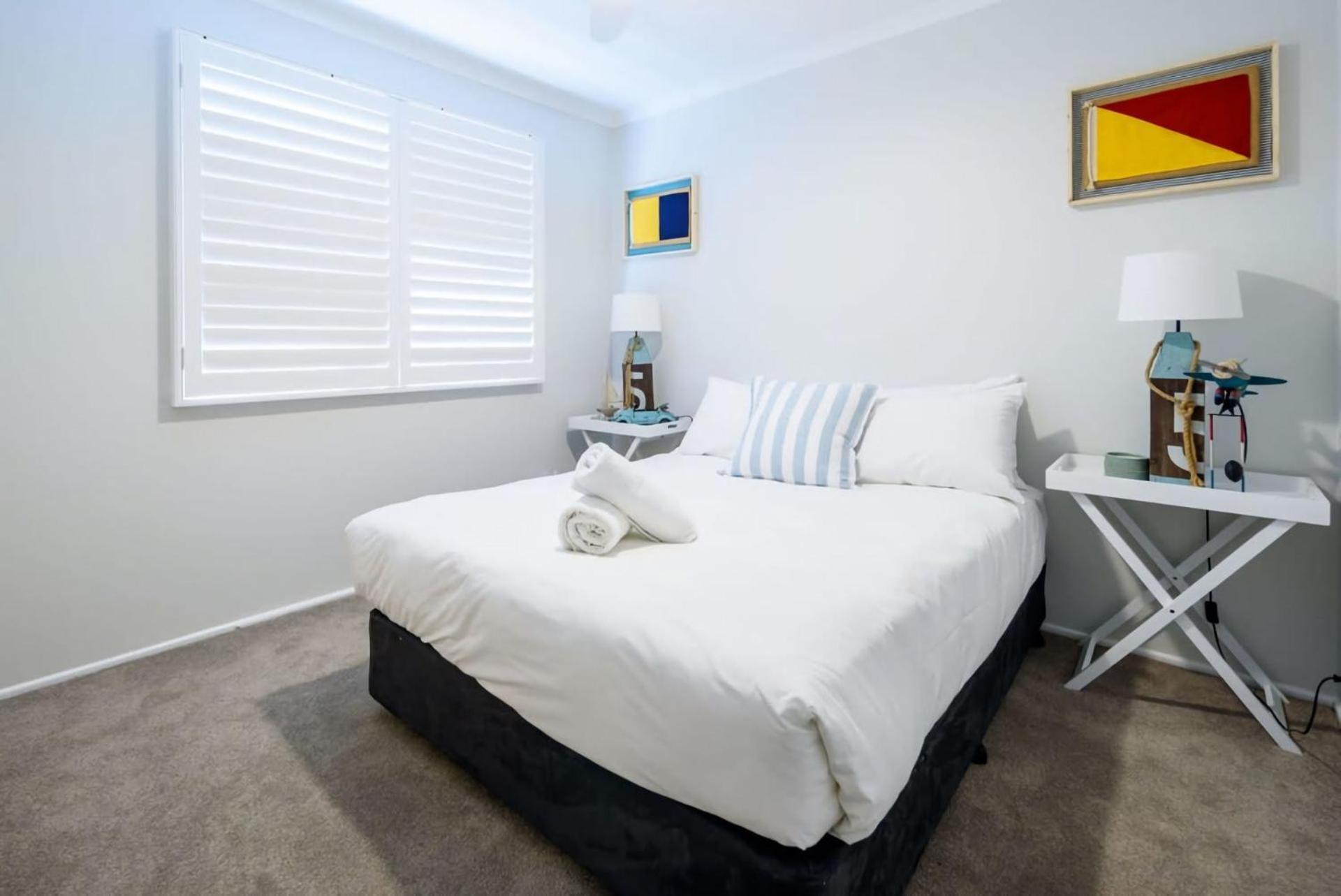 Stunning Riverside Hinterland Retreat Gold Coast